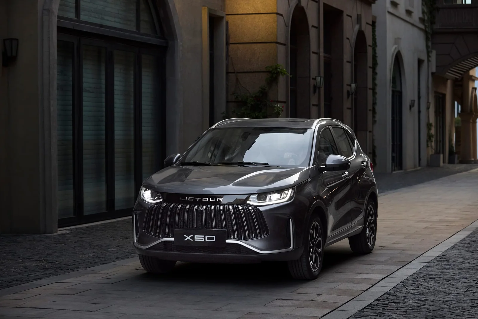 JETOUR X50